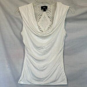 Byline Byer California off-white Tank Top with lace back, size: M